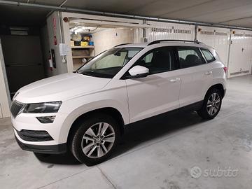 auto Skoda karoq 1.0 TSI 115 CV. 