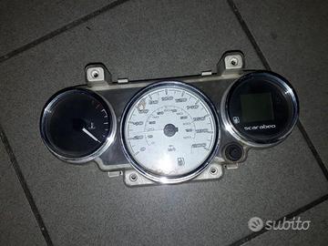 Scarabeo Light 300 : faro km carene sella vetro