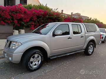 hard top NISSAN NAVARA d40