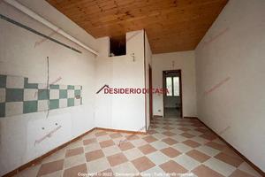 Appartamento, Lascari.