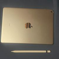 Apple iPad 9.8-2018 + Apple Pancil + Tastiera