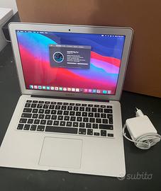 MacBook Air 13" (2014) - 256GB SSD - 8GB RAM