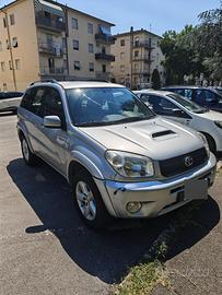 RAV 4 2005 2.0d