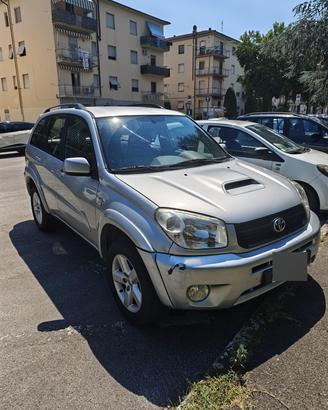 RAV 4 2005 2.0d