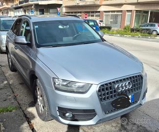 Audi Q3 2.0 TDI 150 CV Business