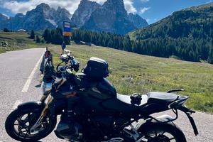 BMW R1250R