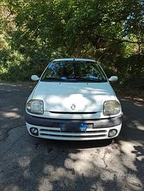 RENAULT Clio 2ª serie - 2001