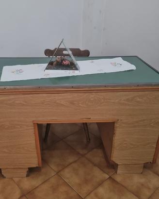 Scrivania ministeriale vintage anni 40-50