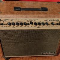 Amplificatore per chitarra acustica 