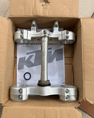 Piastre forcelle anteriori  KTM