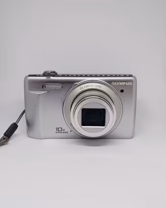 Olympus VR-340 16MP Zoom 10x + Caricabatterie