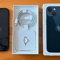 Iphone 13 • batteria nuova 100% con scatola