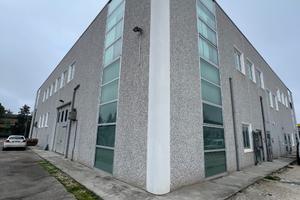 Capannone industriale/commerciale