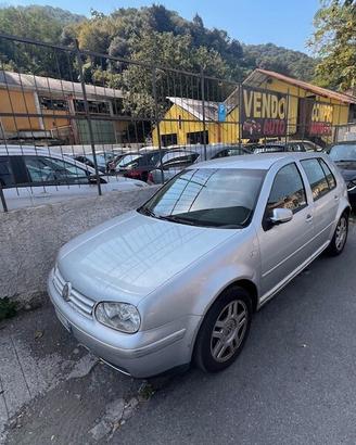 Volkswagen Golf 1.6 16V cat 5p. Highline Plus