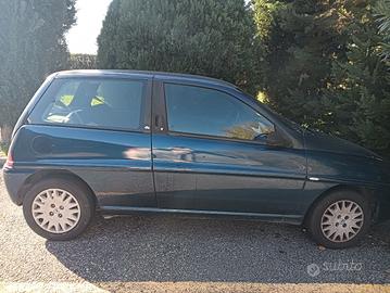 Lancia Y