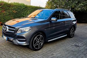 Mercedes-Benz GLE SUV 2017