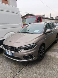 Fiat Tipo 1.6 Mjt S&S SW Lounge