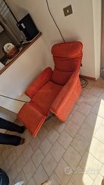 Poltrona elettrica reclinabile