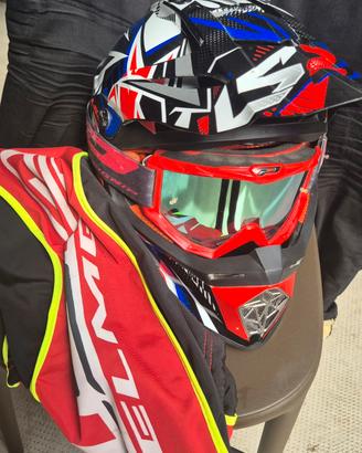 Casco LS2 Mx437 Fast Strong 