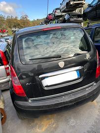 RICAMBI PER LANCIA MUSA ANNO 2004’