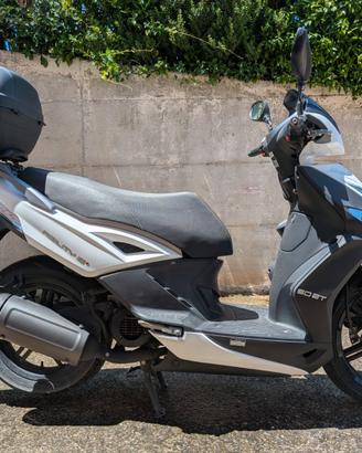 Scooter Kymco Agility 16+