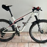 Canyon Lux MTB