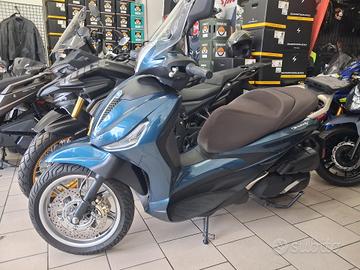 Piaggio Beverly 400