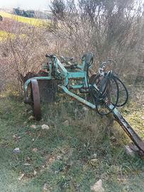 Aratro Nardi BT3 a due vomeri