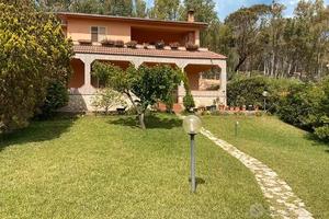 Villa a 400mt dal mare