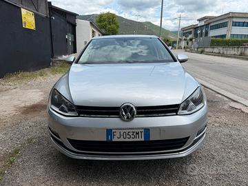 Volkswagen Golf 7 1.6 TDI (03/2016) - Accessoriata