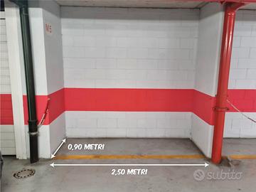 Posto moto garage viale Majno