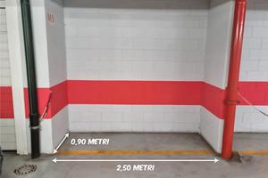 Posto moto garage viale Majno