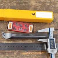 utensile per interno sandvik completo di inserti