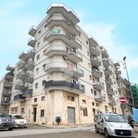 3 LOCALI A PUTIGNANO