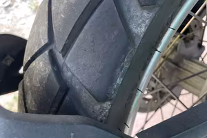 BMW 650 Gs F incidentata