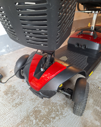 Motorino scooter per anziani e/o disabili