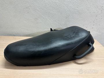 Sella per vespa Cosa 2
