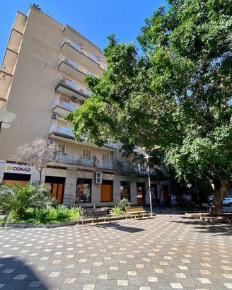Appartamento di 180 m² con più di 5 locali a Catan