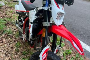 Motard SWM SM 125 r ABS