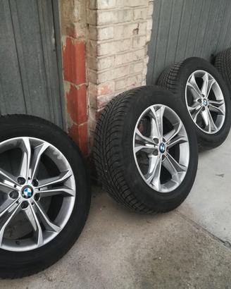 GOMME DA NEVE TERMICHE CON CERCHI IN LEGA  BMW X3