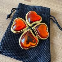 Spilla yves saint laurent