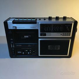 Radioregistratore Phonola 8494 del 1980