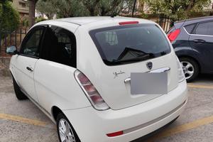 LANCIA YPSILON 1.2 UNYCA 69CV 2011