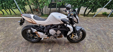 MV Agusta Brutale 675 2012