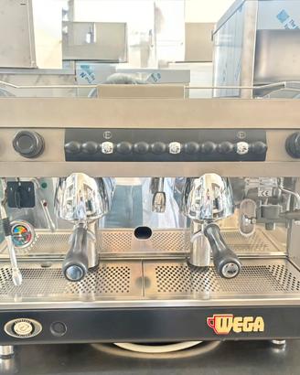 Macchina da Caffè Professionale Wega