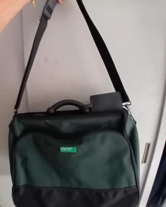 Borsa da lavoro o viaggio Benetton