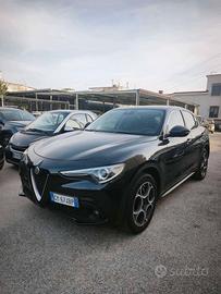 Alfa Romeo Stelvio 2.2 Turbodiesel 210 CV AT8 Q4 e