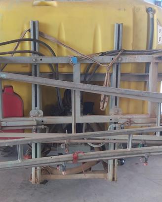 Barra per diserbo con atomizzatore 800 lt