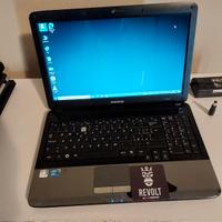 portatile samsung RS 40 intel i3