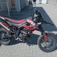 MOTO APRILIA